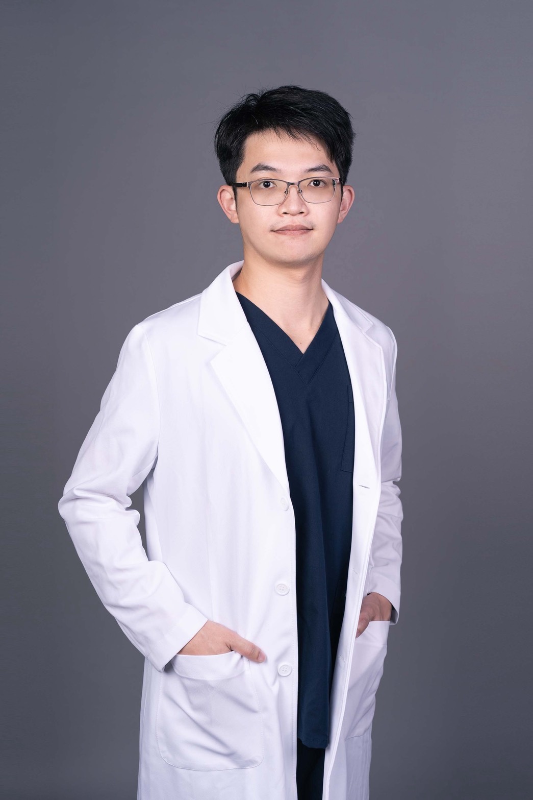 鍾國耀醫師形象照｜桃園保留牙齒專科